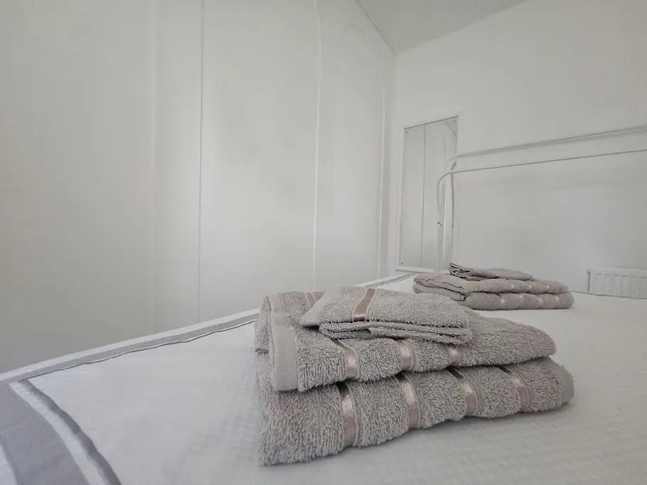 Дом отдыха Central Cosy Macosy Кардифф Великобритания